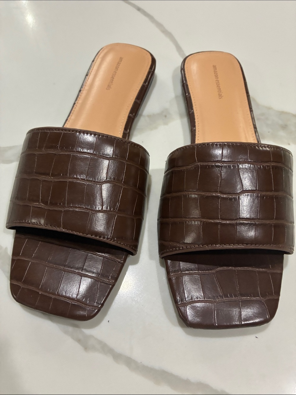 Amazon Essentials Brown Croc-Embossed Slide Mules - Women